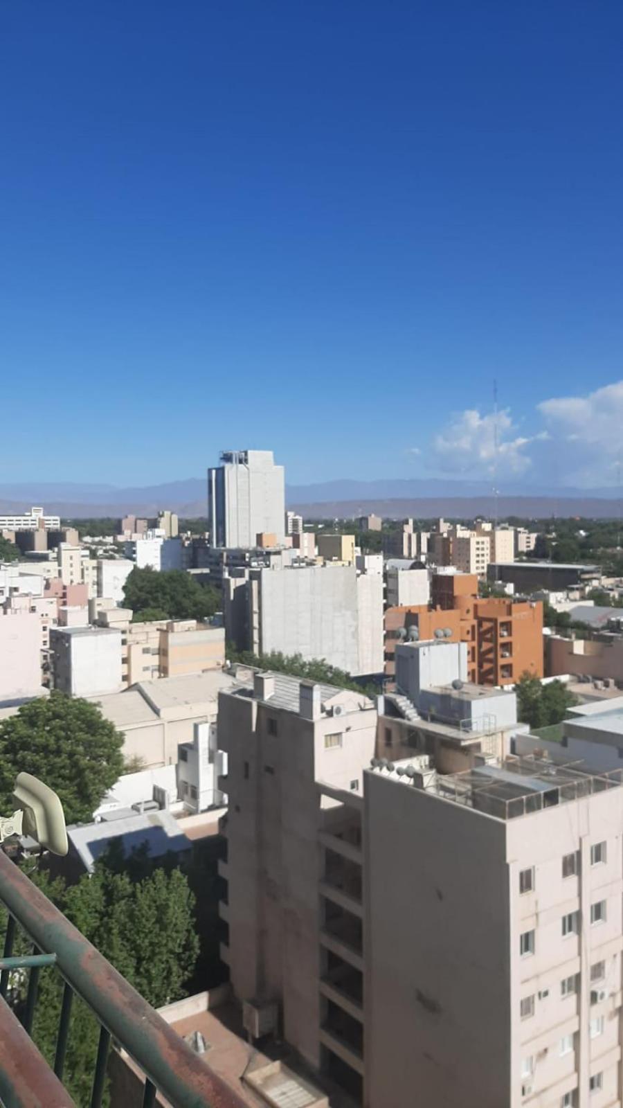 Depto A Mt De Plaza 25 De Mayo Apartment